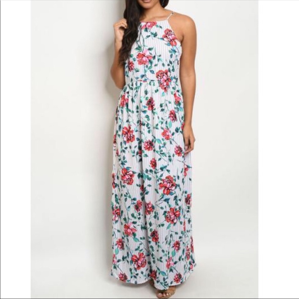 🆕White Striped Floral Sleeveless Maxi Dress